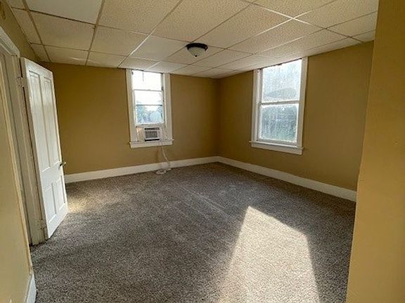 2nd image of 1301 Walnut St APT C