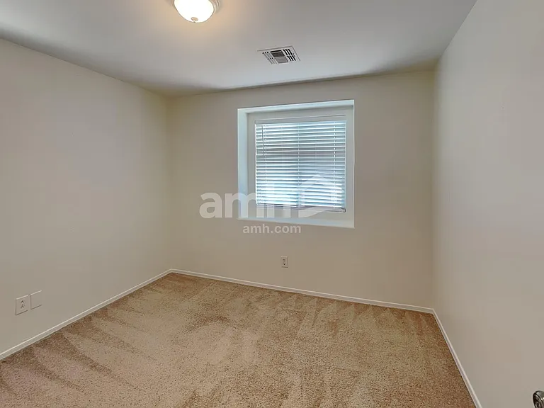 2865 S Hansen Dr — Photo 15