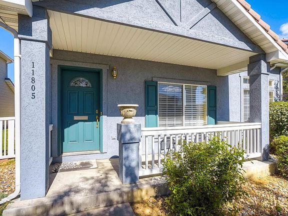 Covered front porch.