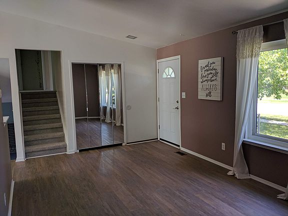 4th image of 41975 Woodbridge Dr