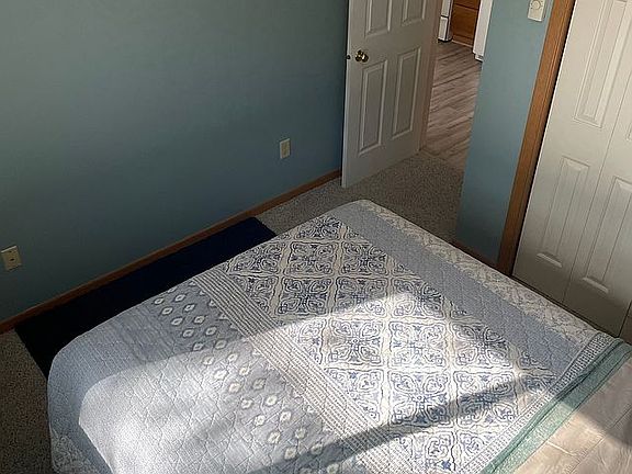 3rd image of 25721 Babs St