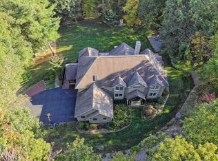 50 Stephens Rd, West Milford, NJ 07480