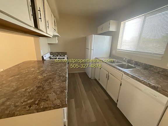 3rd image of 322 N Court Ave APT 1