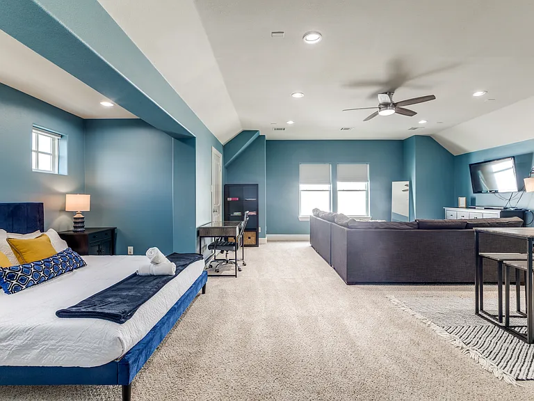 4535 Polk St — Photo 20