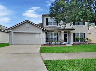 9146 Prosperity Lake Dr, Jacksonville, FL 32244