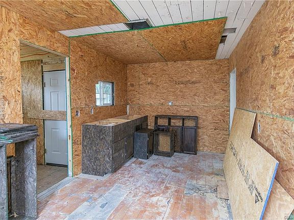 3rd image of 5508 Prentiss Ave