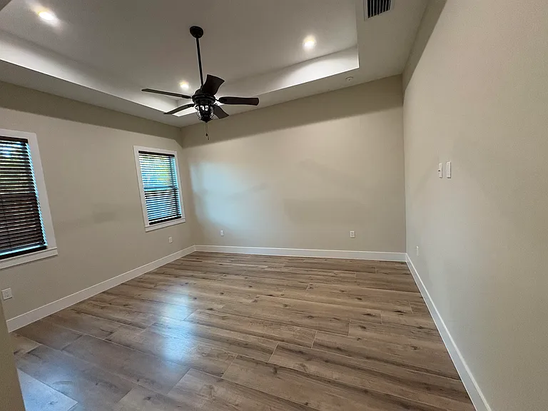 4261 Kathy Ave — Photo 14