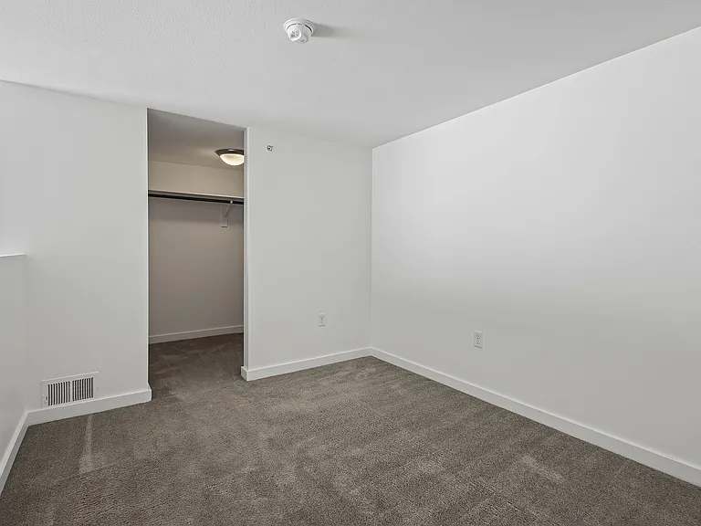 Emerson Lofts — Photo 42
