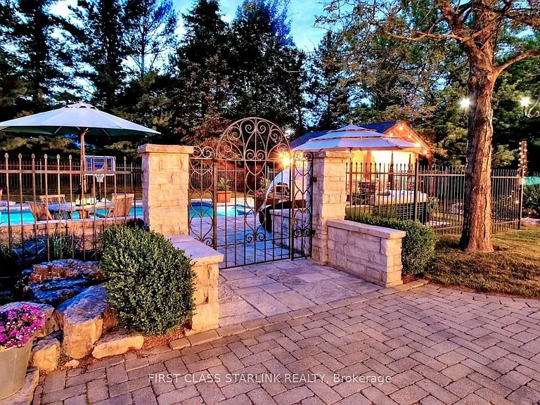 38 Kensington Dr — Photo 8