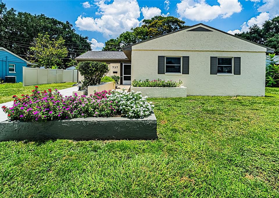 1st image of 737 EASTBROOK BOULEVARD