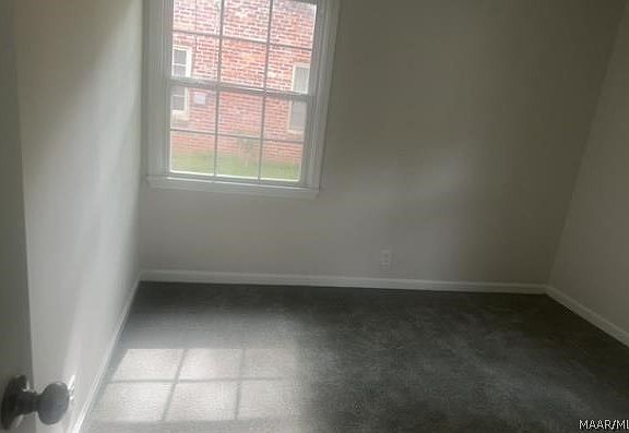 4th image of 904 La Dayne Ave