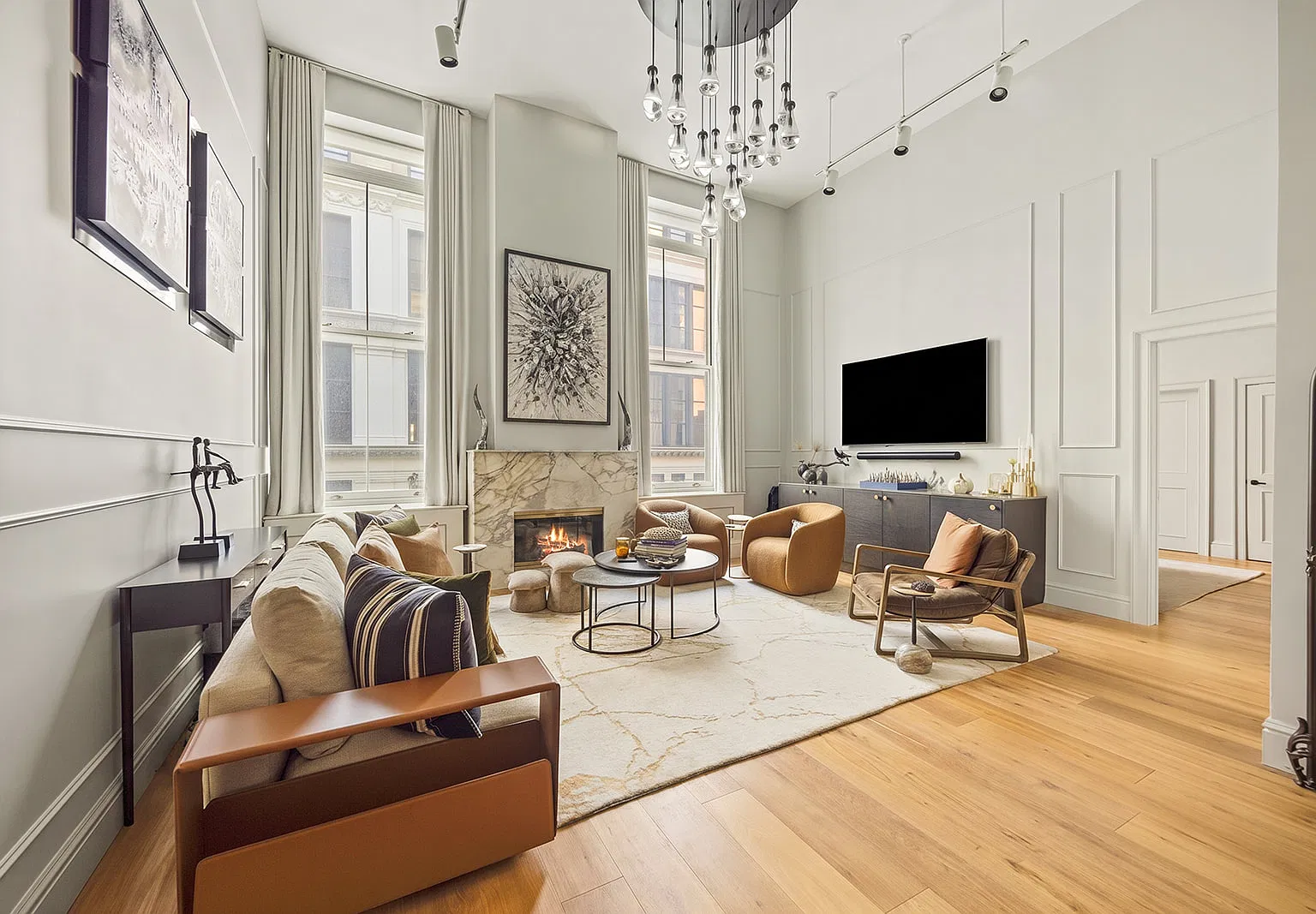 121 West 20th Street — Photo 1