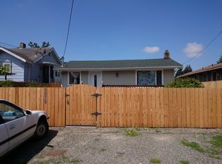 9239 38th Ave S, Seattle, WA 98118