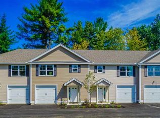 17 D Deerwood Dr #D, Nashua, NH 03063