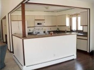 46 Perona Rd, Andover, NJ 07821