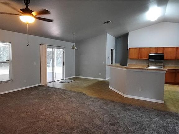 3rd image of 5688 N Summerfield Pt
