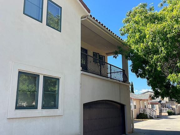 2nd image of 113D W Ramona St #D