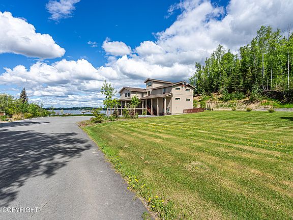 3rd image of 5322 S Big Lake Rd