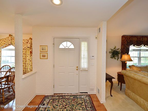 3rd image of 2555 Haverhill Ct