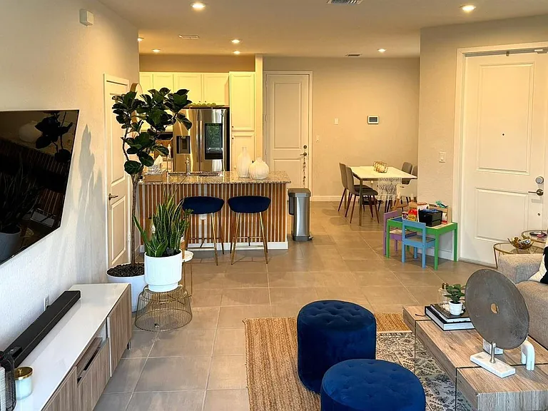 10937 SW 232nd Ter — Photo 8