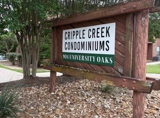 904 University Oaks Blvd APT 118, College Station, TX 77840