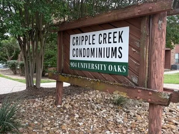 904 University Oaks Blvd APT 118, College Station, TX 77840