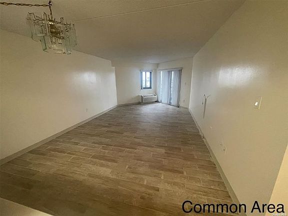 5th image of 725 Miller Ave