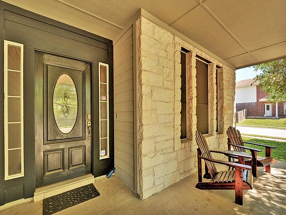 2nd image of 1414 Mickey Mantle Pl