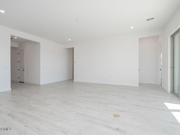 4th image of 1941 E Empeltre Road