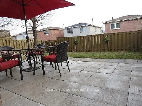 40 Harley Dr — Photo 16