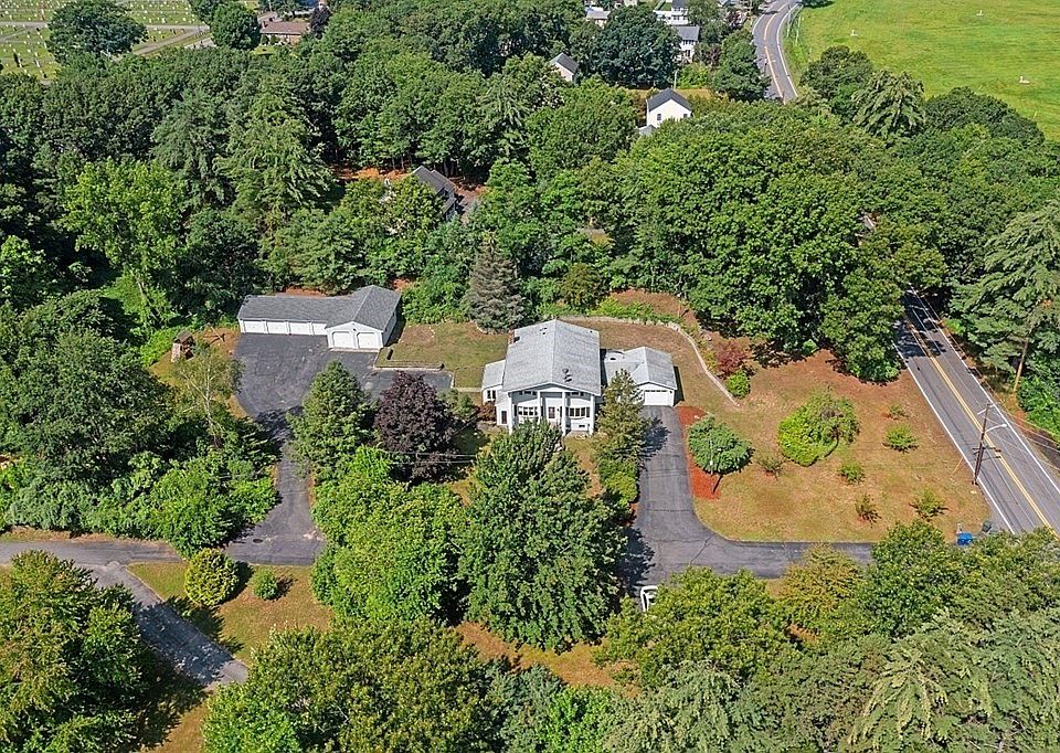 651 Mechanic St, Leominster, MA 01453 Zillow