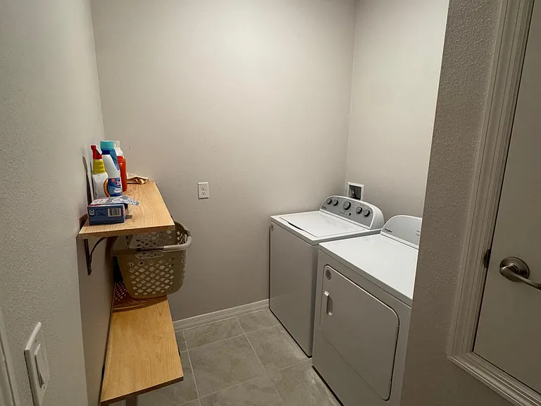 2412 Carrick St NW — Photo 22