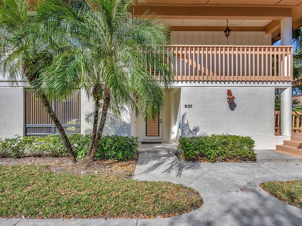 1st image of 601 Brackenwood Cove
