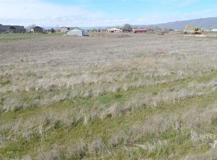 5 Paddock Ln, Lewiston, ID 83501