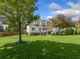 114 Hallmark Ln, Easley, SC 29640