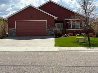 1660 Blue Spruce Dr, Casper, WY 82609
