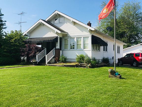3rd image of 309 Columbus Ave