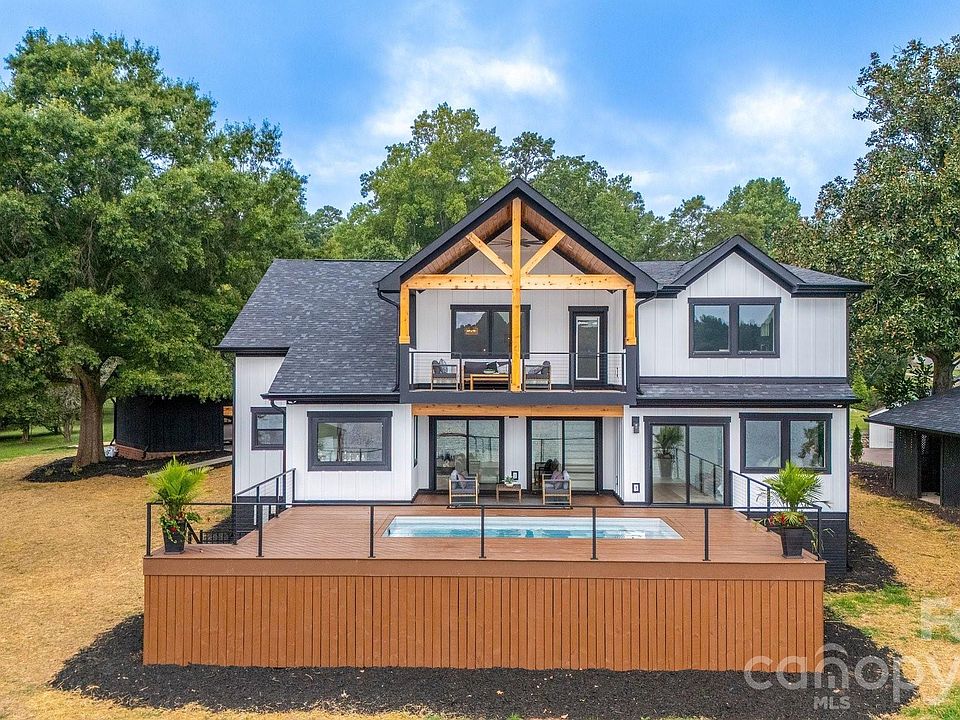 1st image of 216 Lake Pines Ln