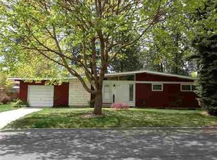 7625 N Whitehouse St, Spokane, WA 99208