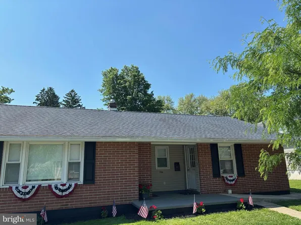 106 E 2nd Ave, Lititz, PA 17543