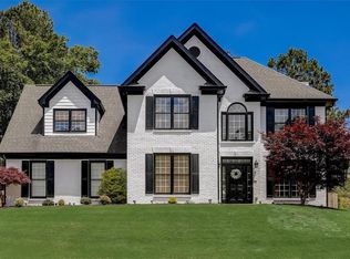 5875 Lake Windsor Pkwy, Buford, GA 30518