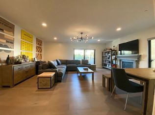 1215 Armacost Ave APT 201, Los Angeles, CA 90025