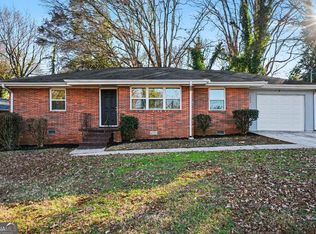 1660 Valencia Rd, Decatur, GA 30032