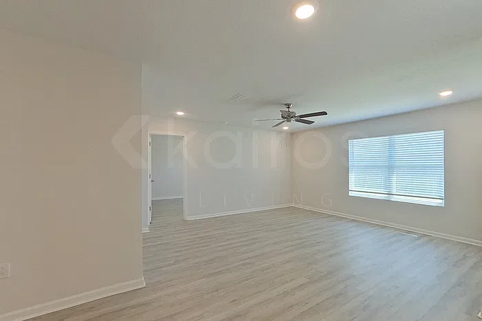 4 bed, 2.0 bath, 1787 sqft, $2,225 — Photo 2
