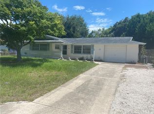 7520 Valencia Ave, Port Richey, FL 34668