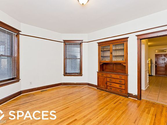 5th image of 1628 N Rockwell St