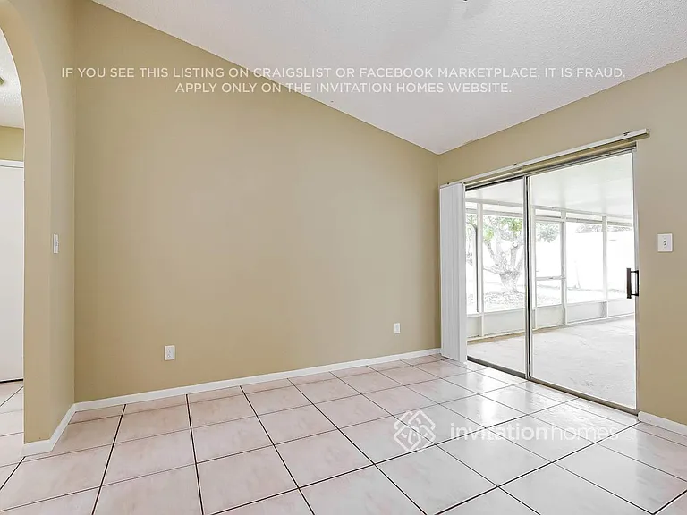 15616 Hidden Lake Cir — Photo 7