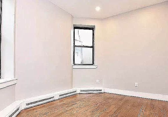 3rd image of 2915 Frederick Douglass Blvd #4LL