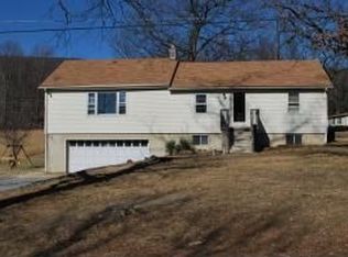 948 Martin McNeil Rd, Salem, VA 24153