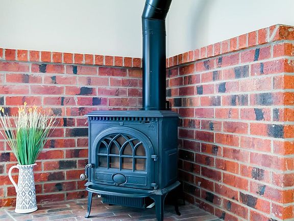 019_Fireplace